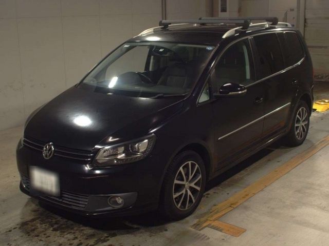 5072 Volkswagen Golf touran 1TCTH 2015 г. (TAA Kyushu)